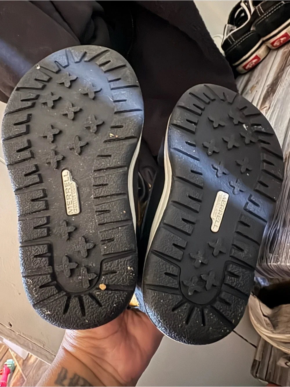Merrell toddler size 5 Waterproof navy and tan Winter Boot